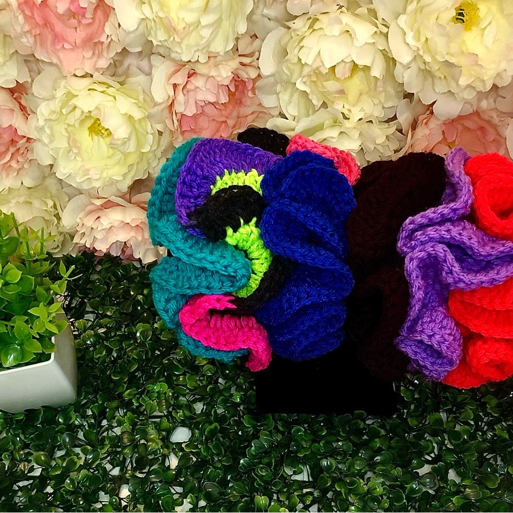 Crochet Hair Scrunchie
